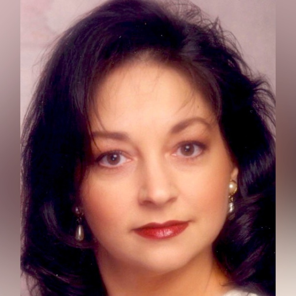 Meet your Posher, Renee